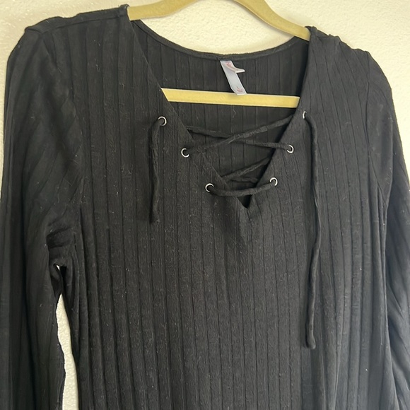 EUC Xhilaration Black Ribbed Knee Length Lace up Dress sz L - Picture 3 of 5